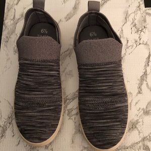 Time and Tru slip on shoes